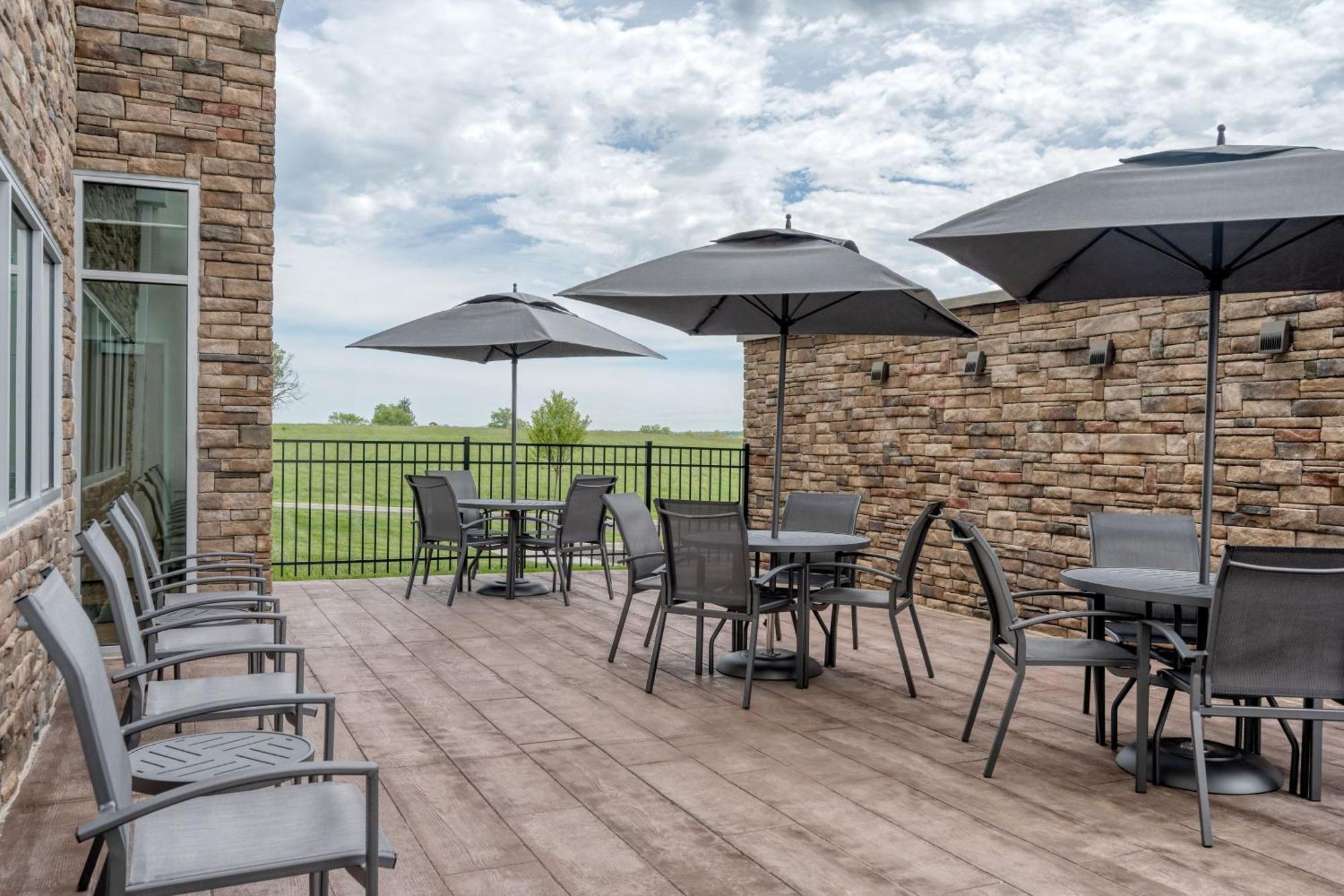 Fairfield By Marriott Inn & Suites Shelbyville Exteriör bild